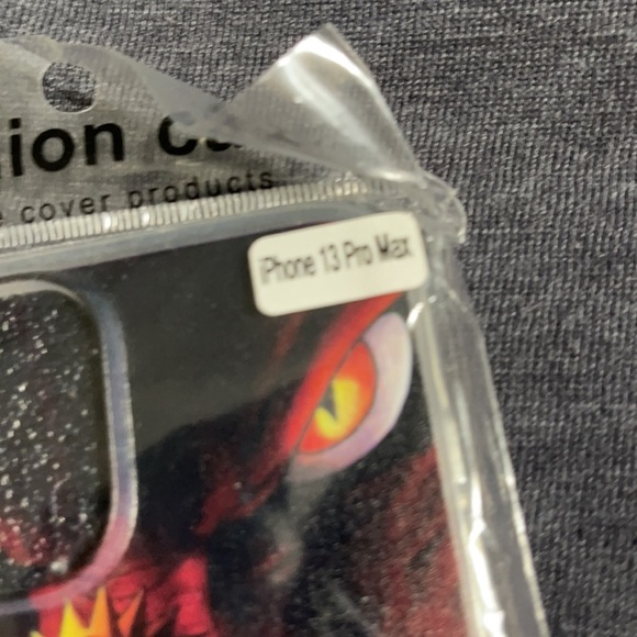 New anime phone case - 13 pro max - Picture 5 of 5